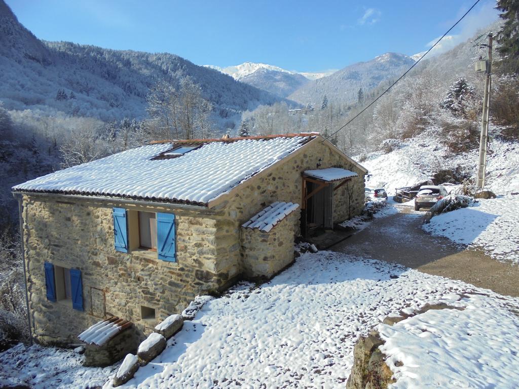 Gites Le Paradoxe Des Pyrenees Montferrier Room photo