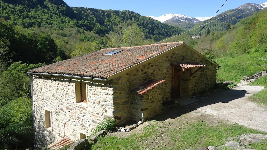 Gites Le Paradoxe Des Pyrenees Montferrier Room photo